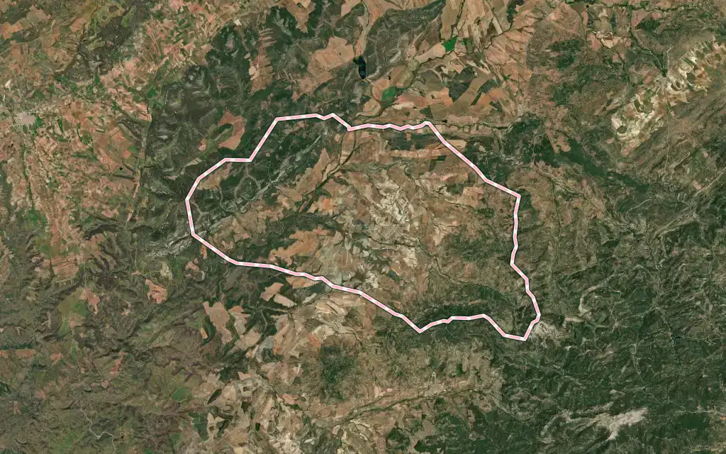 Vista satélite de Villapalacios con su contorno administrativo
