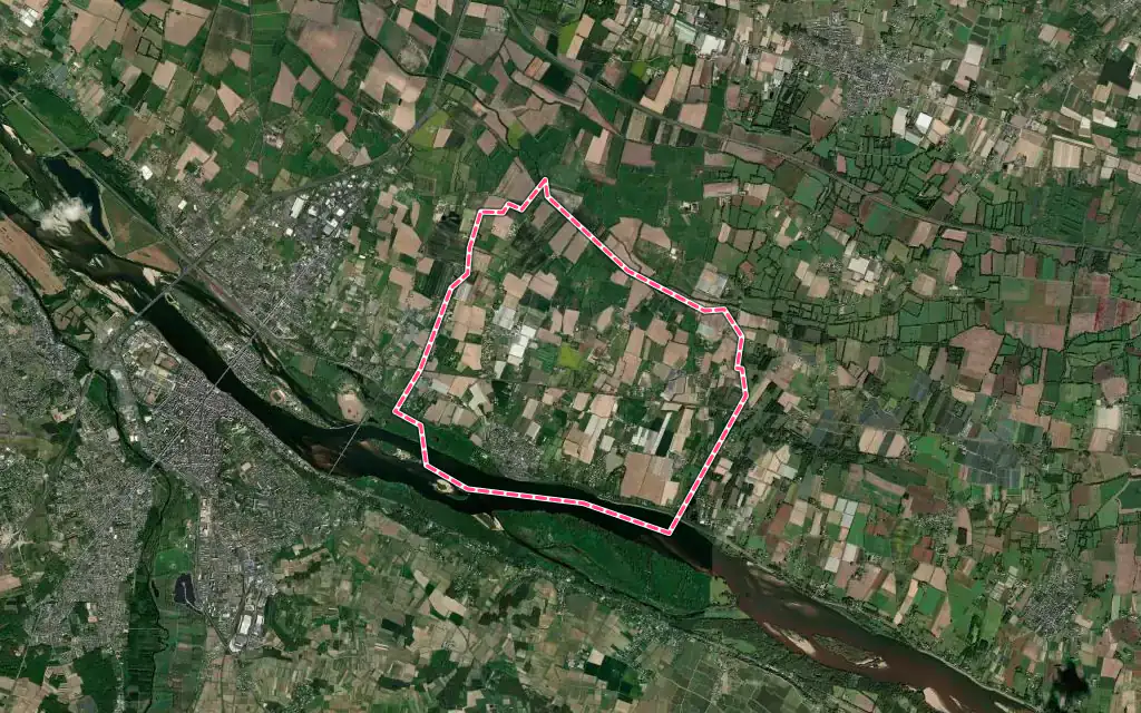 Vue satellite de Villebernier avec ses contours administratifs