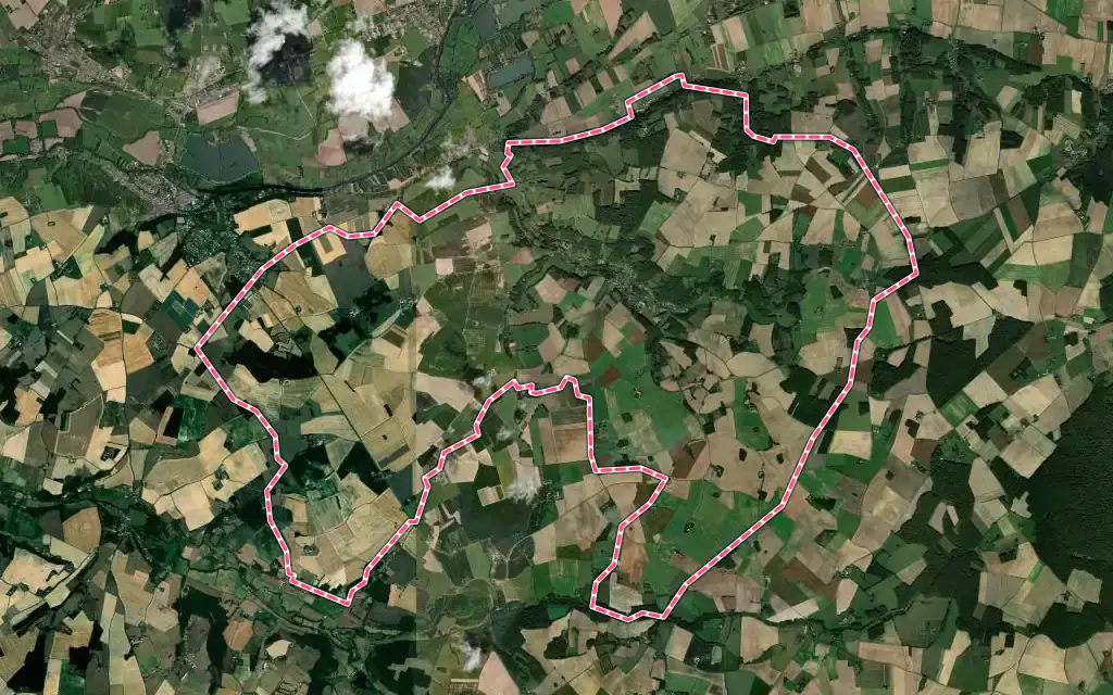 Vue satellite de Villedieu-le-Château avec ses contours administratifs