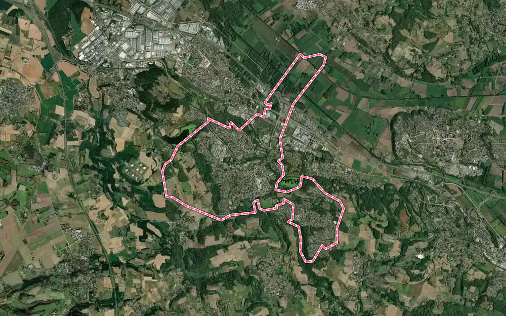 Vue satellite de Villefontaine avec ses contours administratifs
