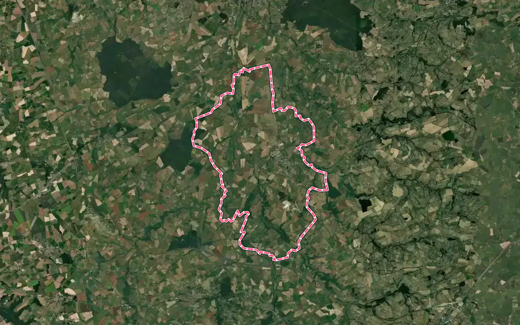 Vue satellite de Villefranche-d'Allier avec ses contours administratifs