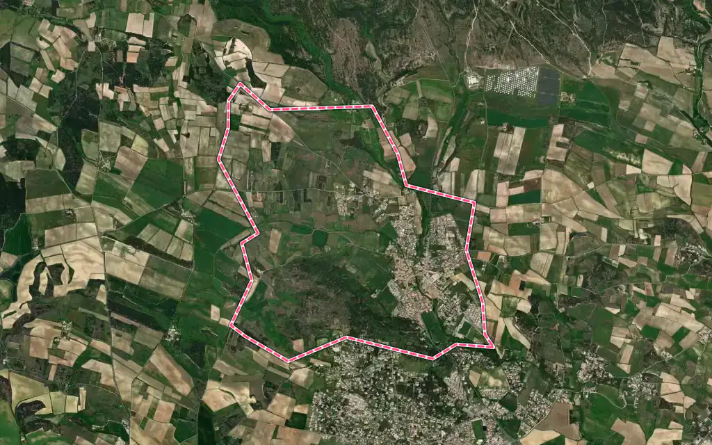 Vue satellite de Villegailhenc avec ses contours administratifs