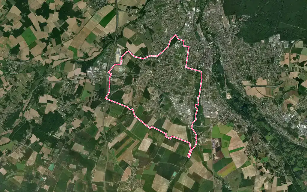 Vue satellite de Villemandeur avec ses contours administratifs