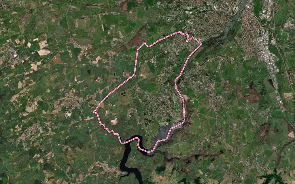 Vue satellite de Villerest avec ses contours administratifs
