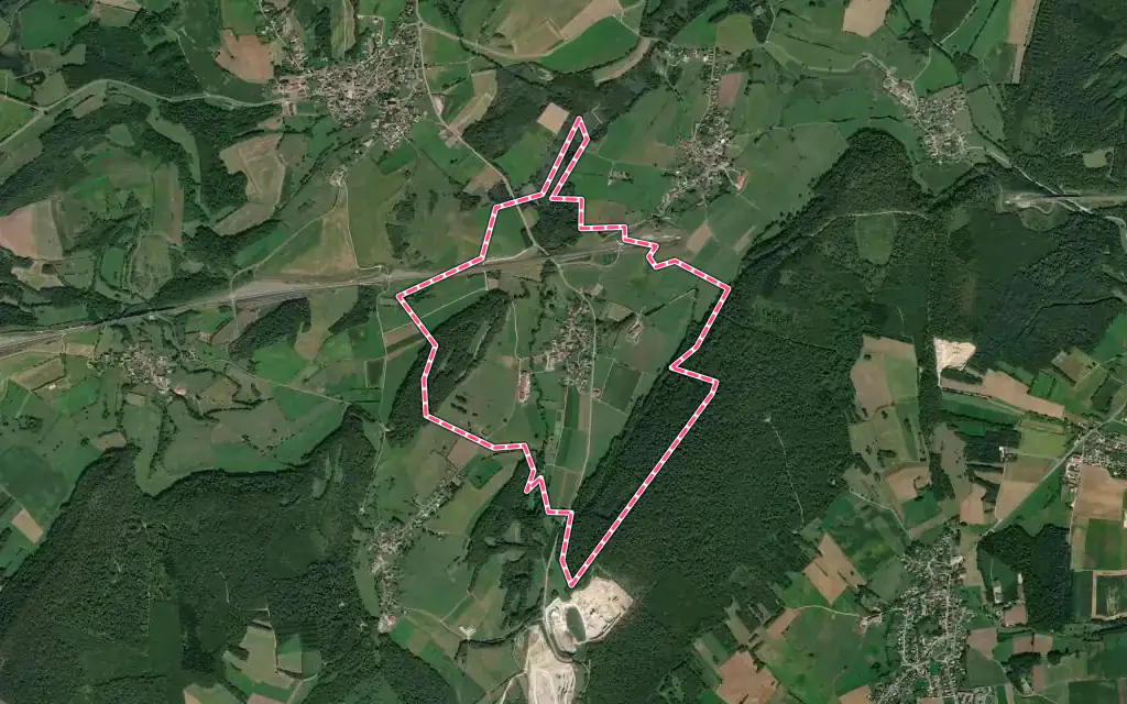Vue satellite de Villers-sur-Saulnot avec ses contours administratifs
