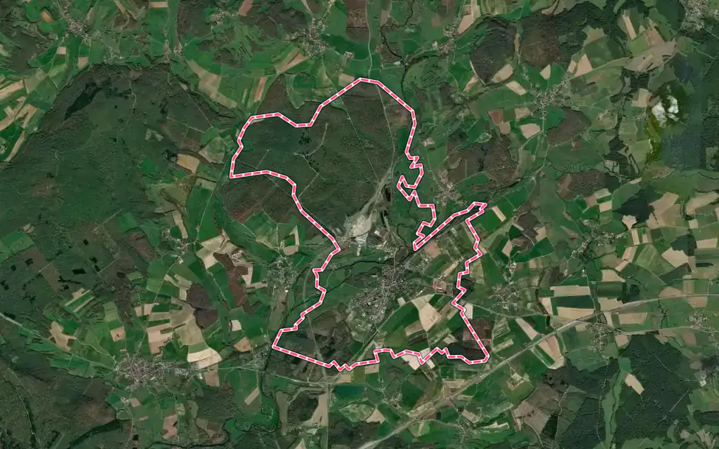 Vue satellite de Villersexel avec ses contours administratifs