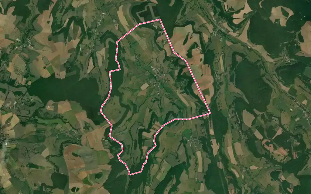 Vue satellite de Villy-en-Auxois avec ses contours administratifs