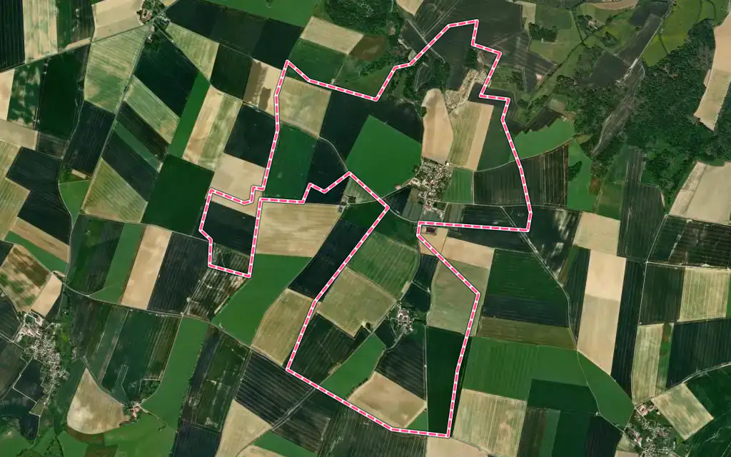 Vue satellite de Vincy-Manœuvre avec ses contours administratifs