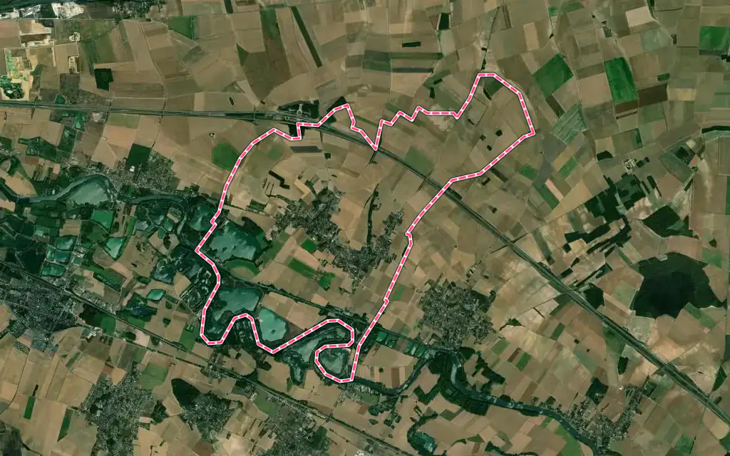 Vue satellite de Vinneuf avec ses contours administratifs