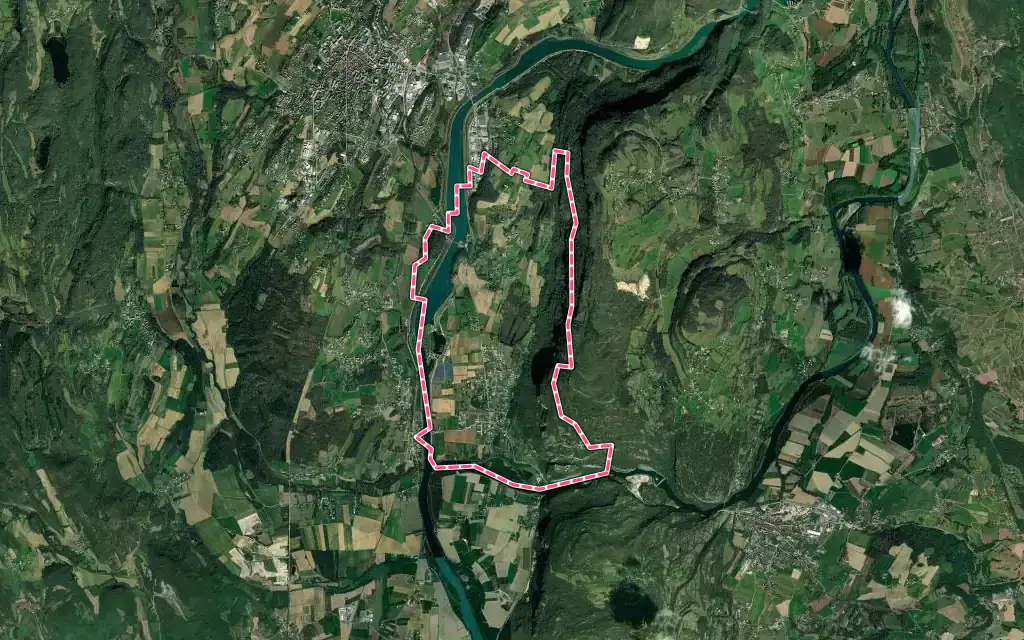 Vue satellite de Virignin avec ses contours administratifs