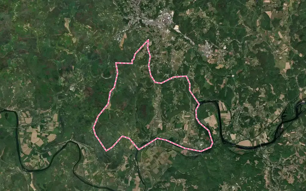Vue satellite de Vitrac avec ses contours administratifs