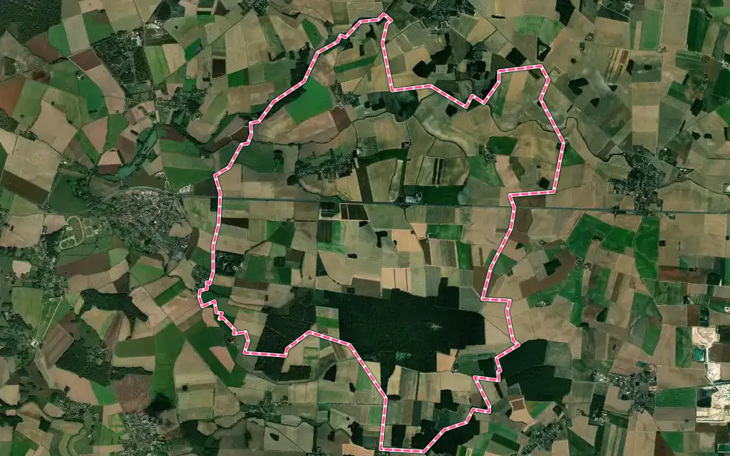 Vue satellite de Voinsles avec ses contours administratifs