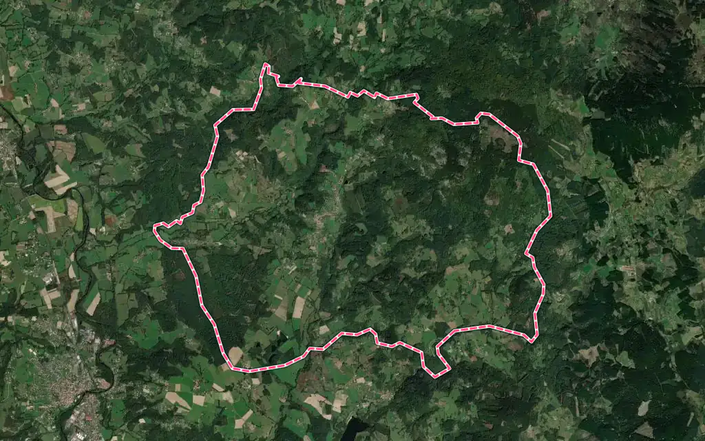 Vue satellite de Vollore-Ville avec ses contours administratifs