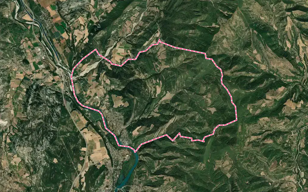 Vue satellite de Volonne avec ses contours administratifs