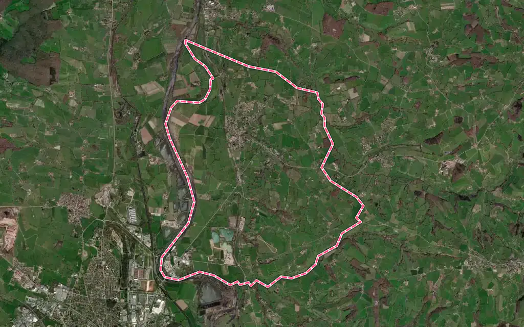 Vue satellite de Vougy avec ses contours administratifs