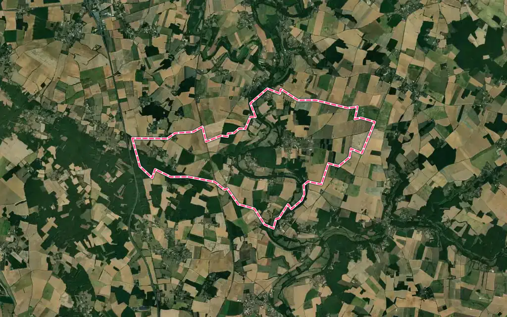 Vue satellite de Voulême avec ses contours administratifs