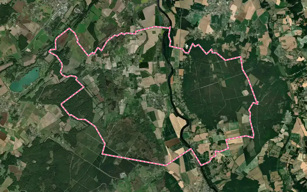 Vue satellite de Vouneuil-sur-Vienne avec ses contours administratifs