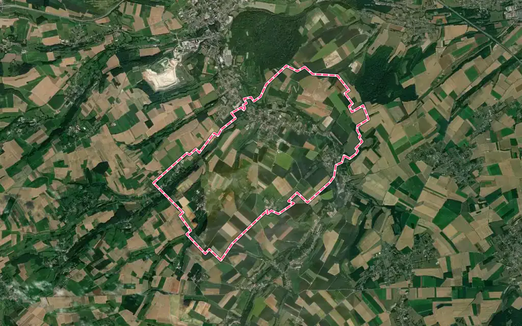 Vue satellite de Wavrans-sur-l'Aa avec ses contours administratifs