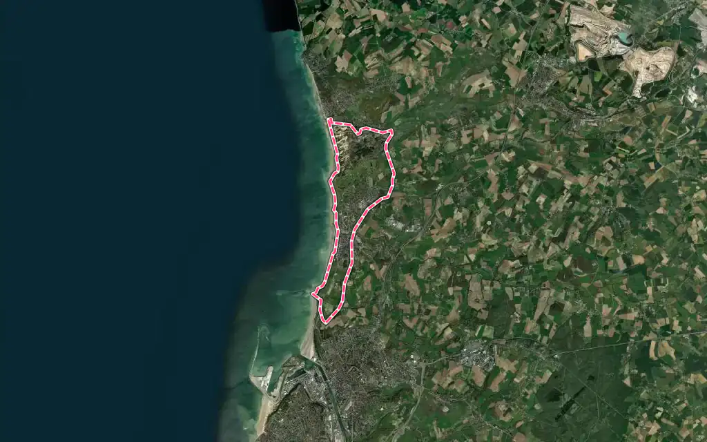 Vue satellite de Wimereux avec ses contours administratifs