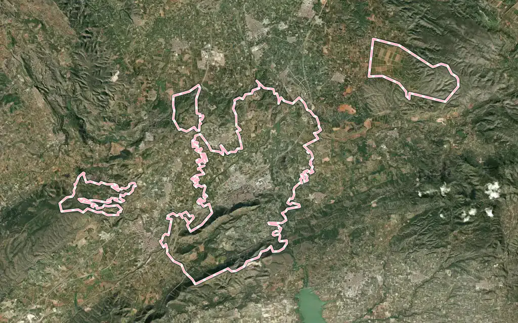Vista satélite de Xàtiva con su contorno administrativo