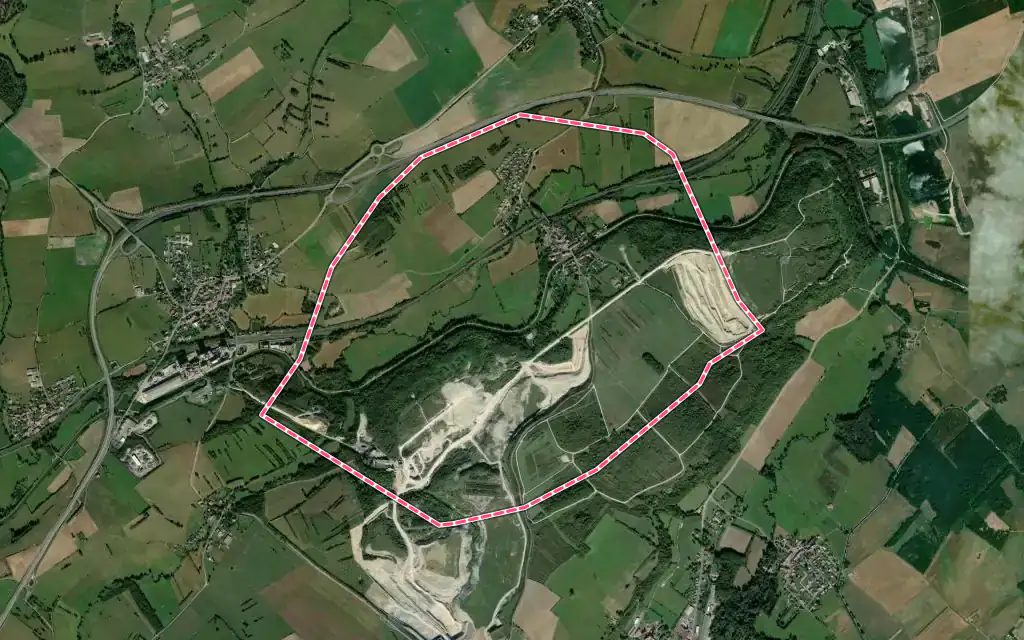 Vue satellite de Xouaxange avec ses contours administratifs
