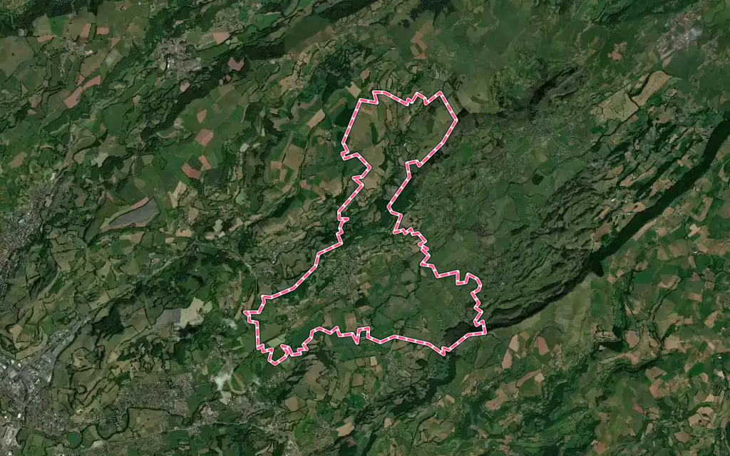 Vue satellite de Yolet avec ses contours administratifs