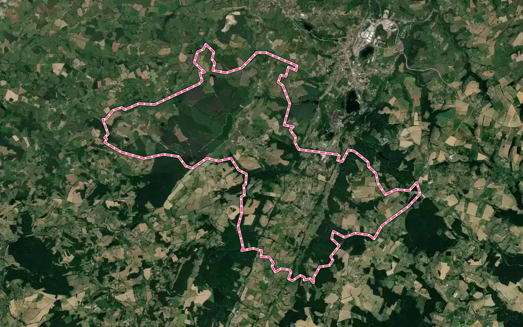 Vue satellite de Youx avec ses contours administratifs