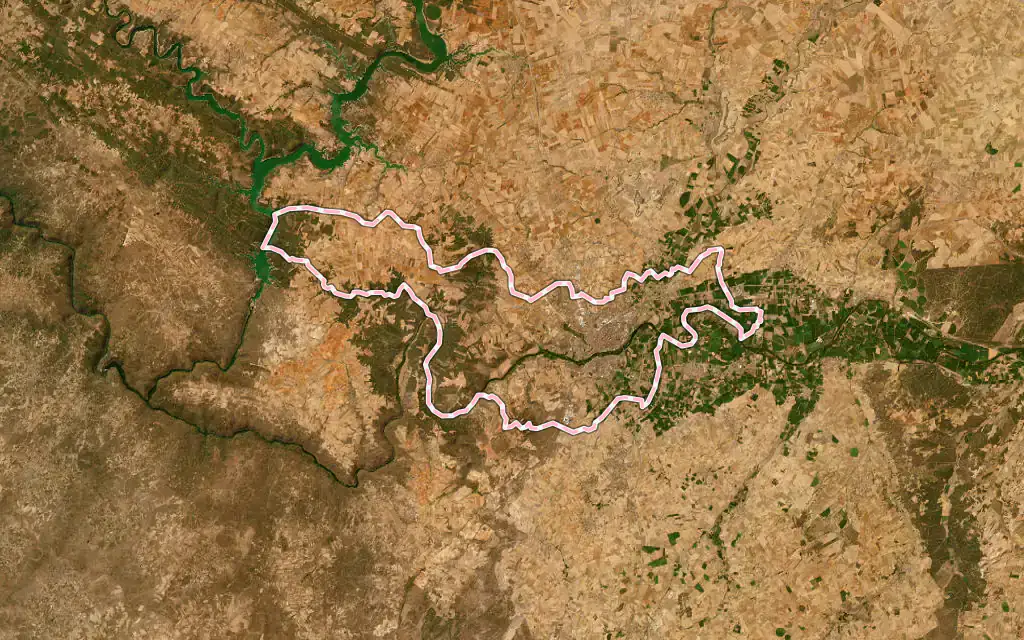 Vista satélite de Zamora con su contorno administrativo