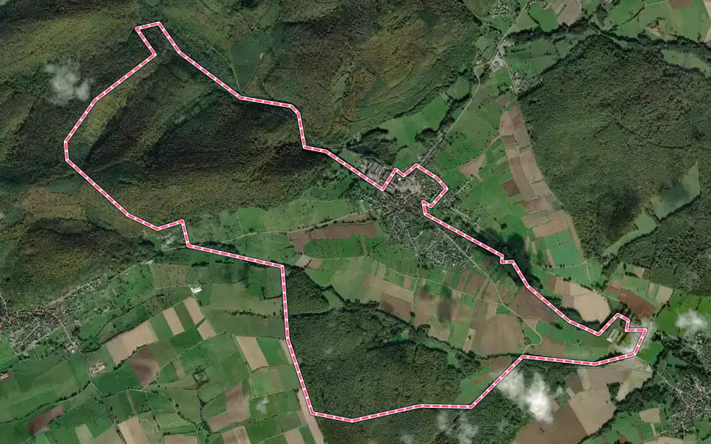 Vue satellite de Zinswiller avec ses contours administratifs