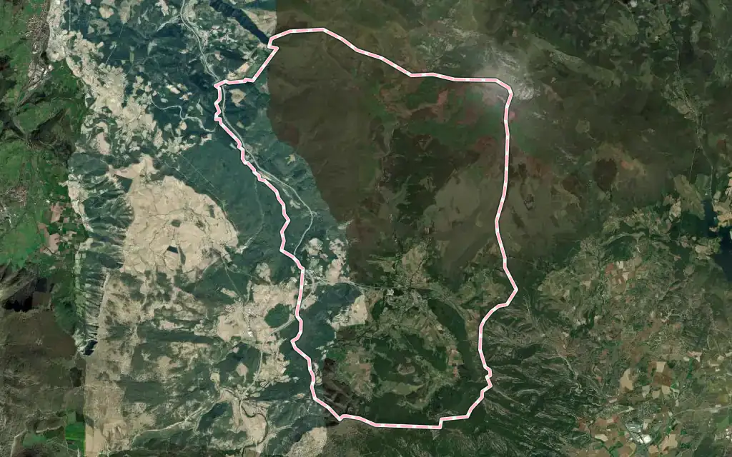 Vista satélite de Zuia con su contorno administrativo