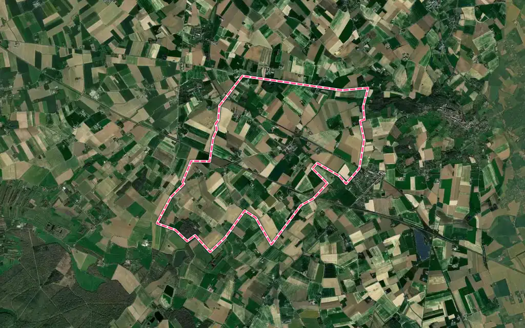 Vue satellite de Zuytpeene avec ses contours administratifs